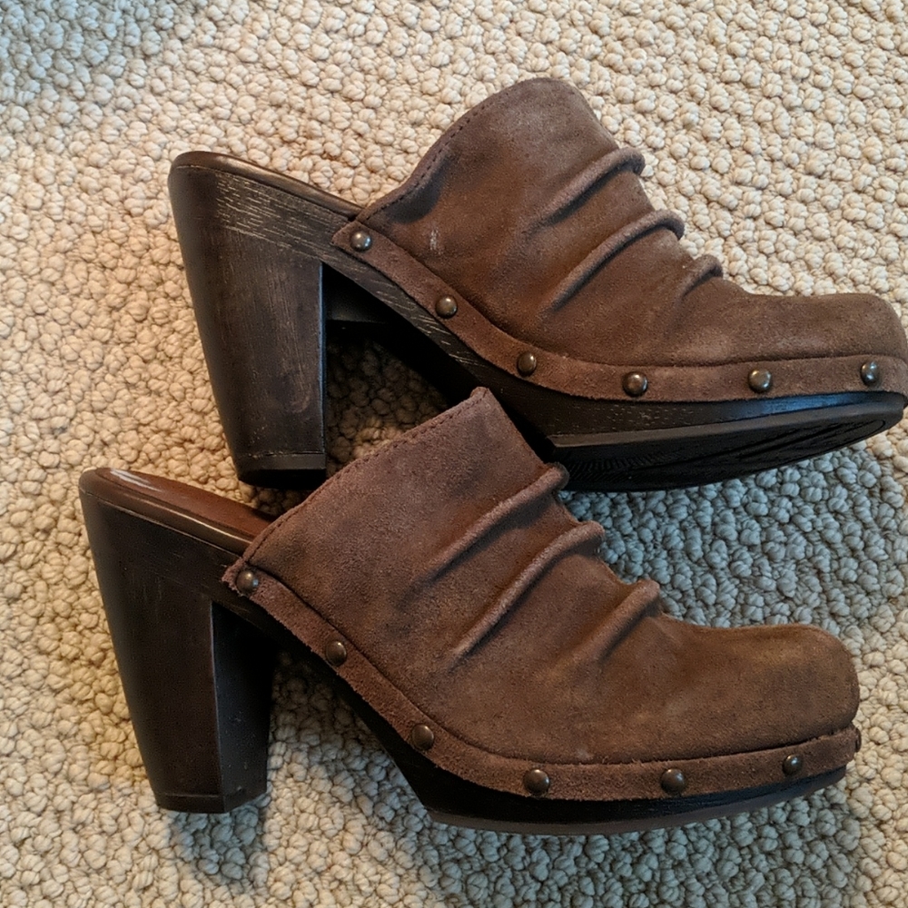 Brown suede clogs size 7
